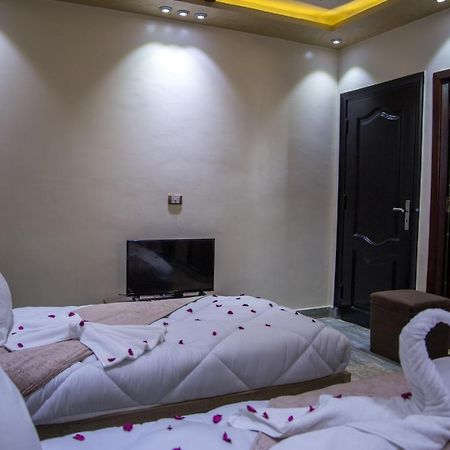 New City Hotel Кайро Екстериор снимка