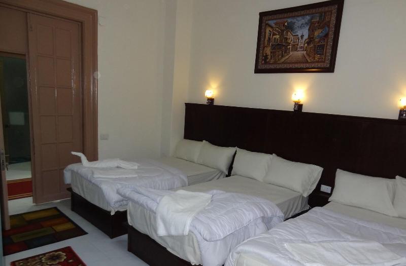 New City Hotel Кайро Екстериор снимка