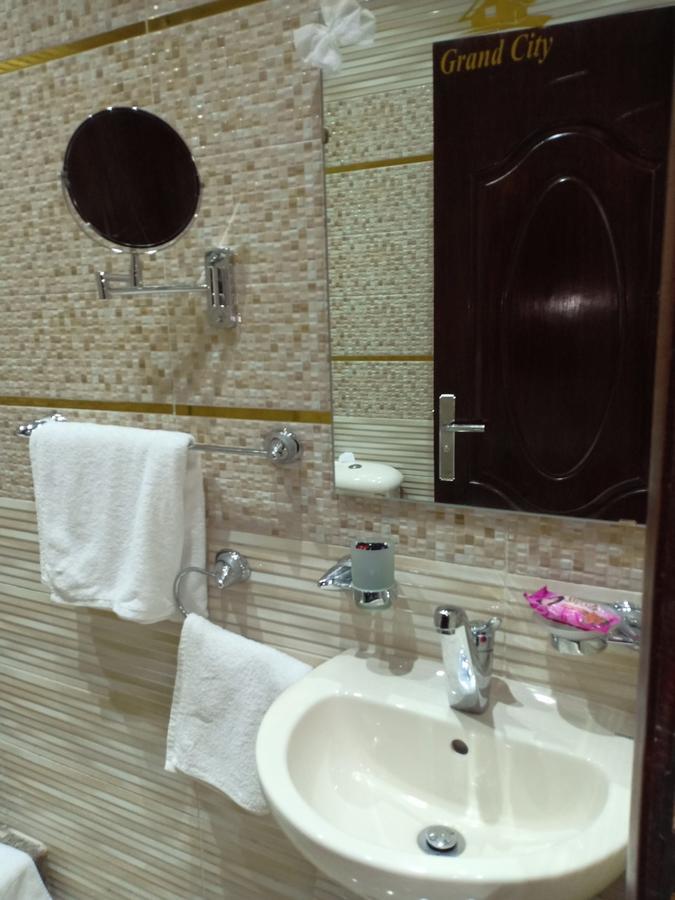 New City Hotel Кайро Екстериор снимка